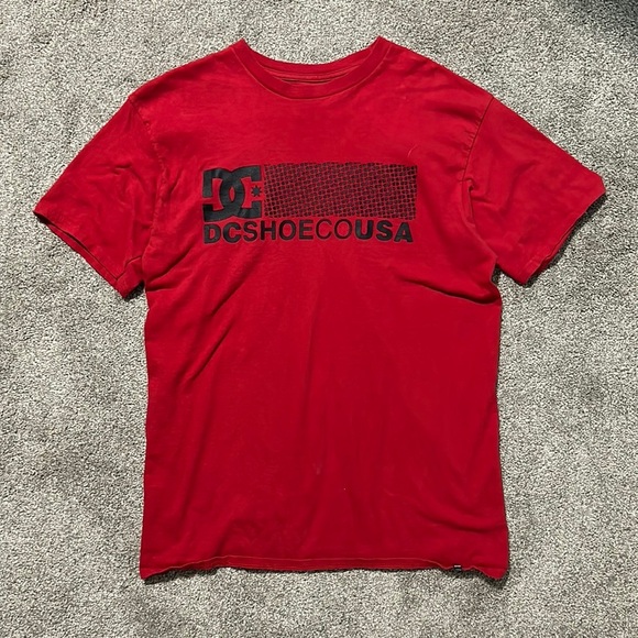 Vintage DC Red Short Sleeve Shirt - Picture 1 of 3